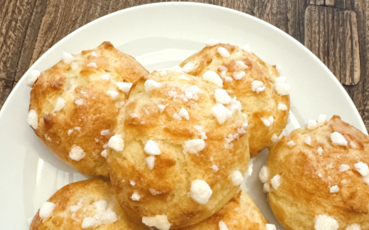 Chouquettes: Pearled Sugar Puff Pastry